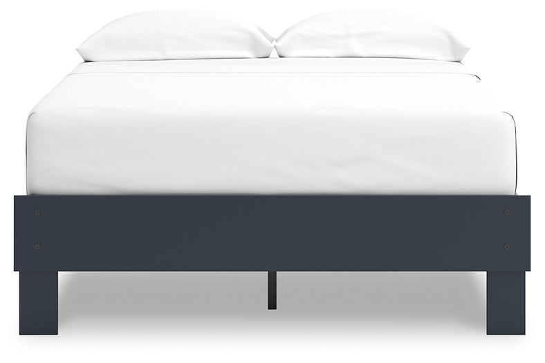 Simmenfort Full Platform Bed with 2 Nightstands